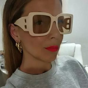 🅱️oss B. Cream Colored Square Sunglasses🅱️